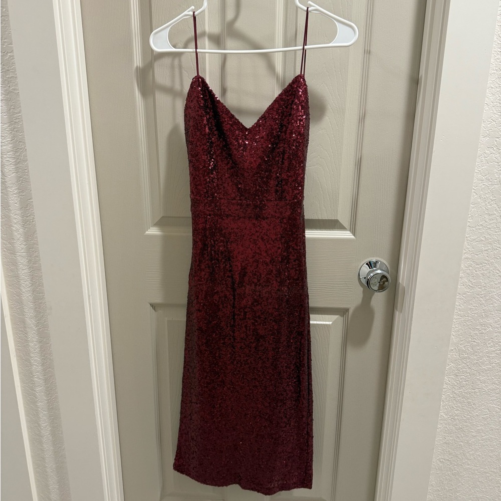 Elegant Burgundy Sequin Dress